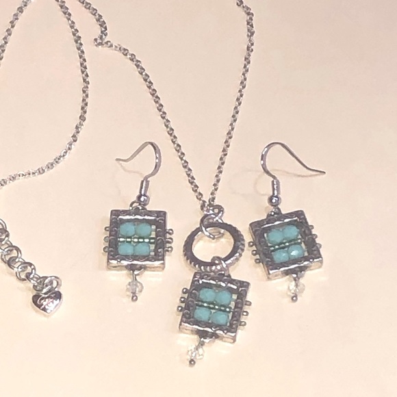 Brighton set of necklace & earrings Blue & crystal FINAL REDUCED PRICE - Picture 16 of 16